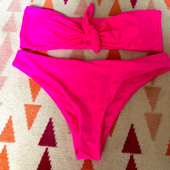 SHEIN Magenta Bikini - Picture 1 of 5
